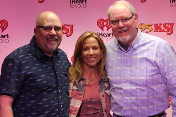 Warner Bros./WMN artist Sheryl Crow recently vistied with WKSJ’s Bill Black while on her radio tour for current single “Easy.” Pictured (L-R): Kevin Herring (WMN), Sheryl Crow, and Bill Black (WKSJ)