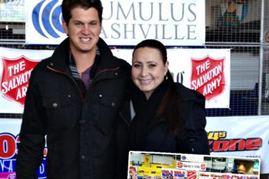 Becca Walls (R) visited with Jon Pardi (L) at Nashville’s LP Field when he stopped by to donate toys for Toy Field. Pardi’s Capitol Nashville debut album, 'Write You A Song,' is planned for release January 14. 