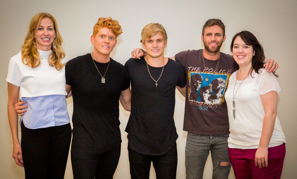  Pictured are (l-r): The Country Music Hall of Fame and Museum’s Lisa Purcell, Seth Alley, Levi Hummon, Canaan Smith, and the Country Music Hall of Fame and Museum’s Amanda Richard. Photo: CK Photo  