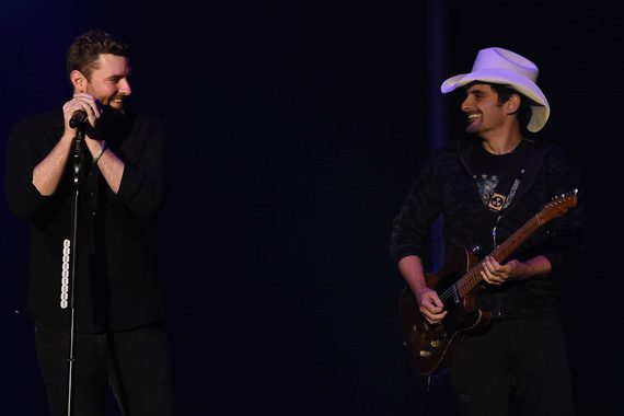 Brad Paisley joins Chris Young at show at Nashville’s Ascend Amphitheater on September 30, 2015. Photo: Rick Diamond/Getty Images for Sony Music Nashville