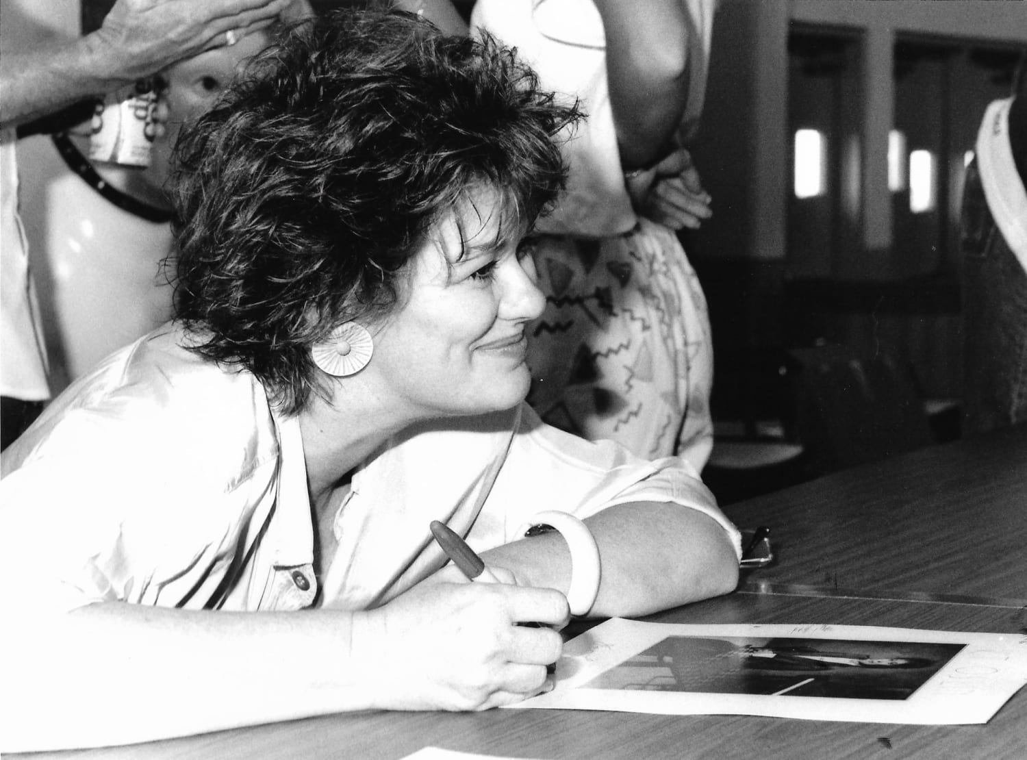 BREAKING Iconic SingerSongwriter K.T. Oslin Passes