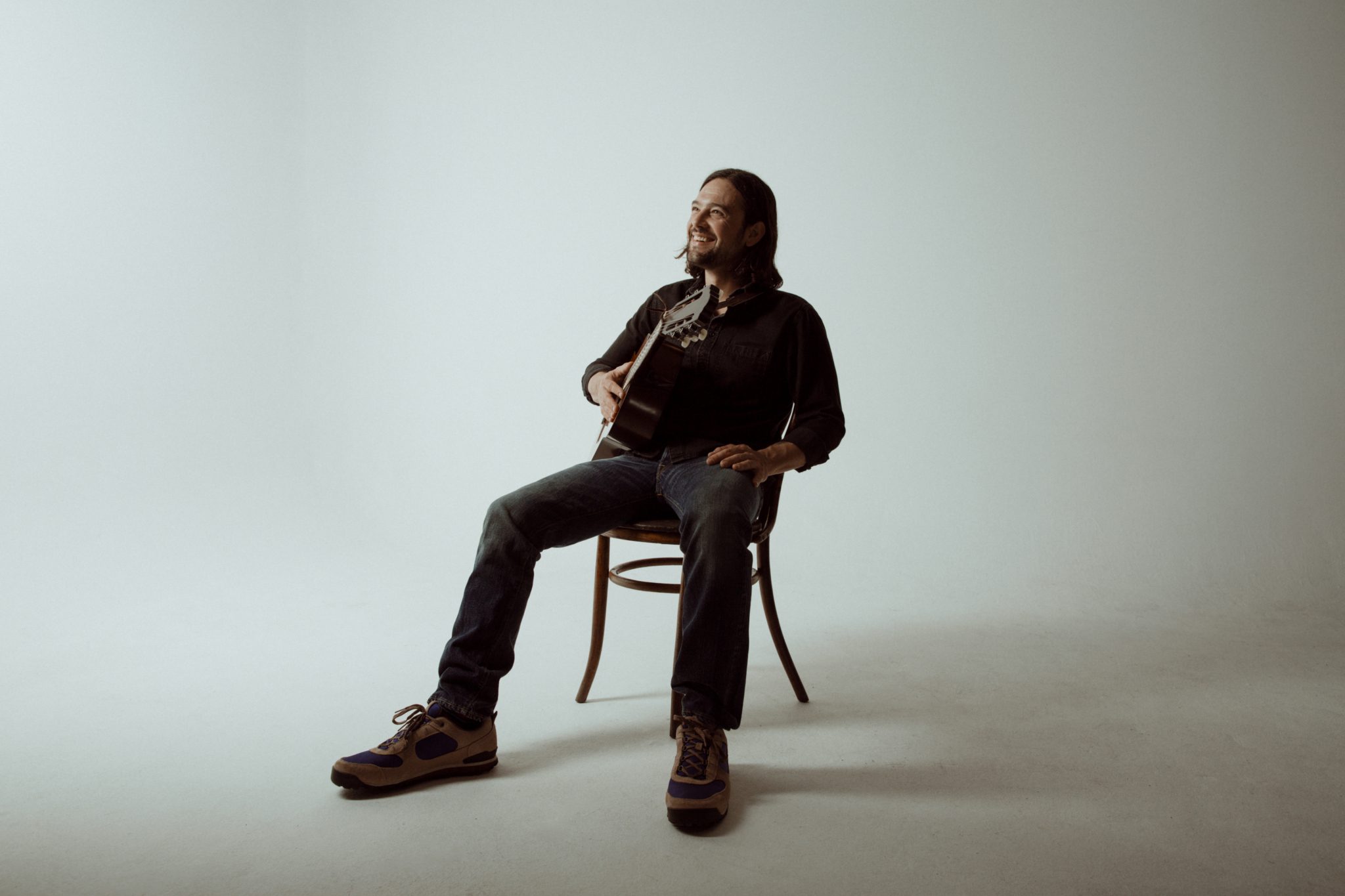 Aaron Raitiere Jumps Into Top 10 On MusicRow Top Songwriter Chart ...